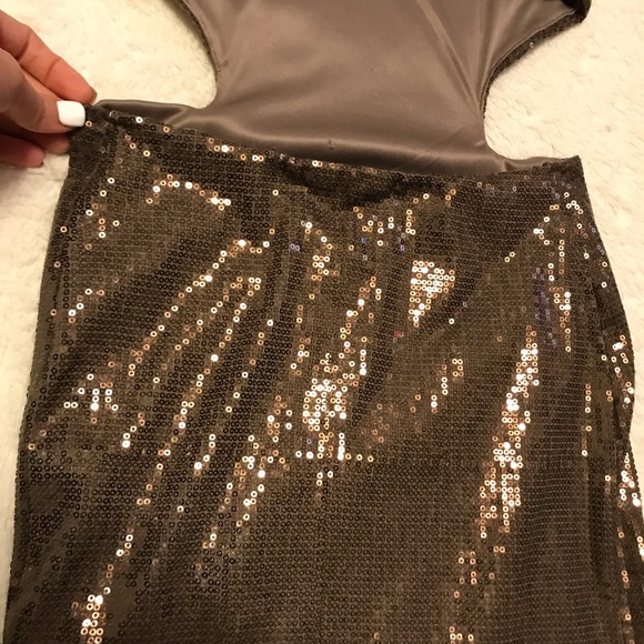Grey sequin mini dress with cut out sides - Picture 8 of 8